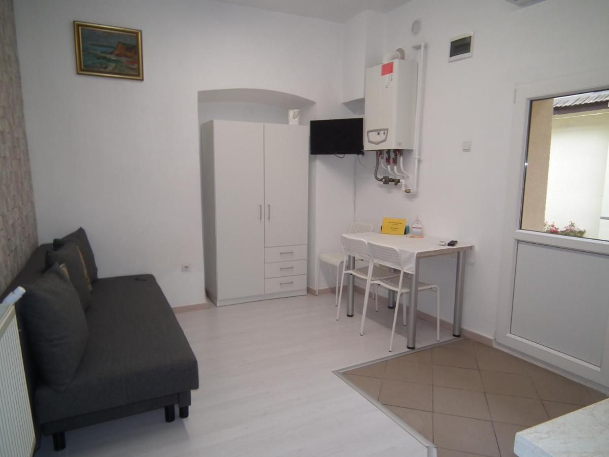 Apartament Bbb48 Kaloşvar Dış mekan fotoğraf